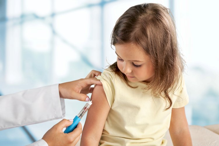 MINISTRA GARZÓN: Inicia vacunación contra la COVID-19  a población  de 5 a 11 años