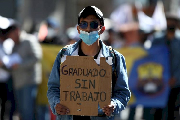 En el Ecuador sigue bajando la tasa de empleo, gobierno  no encuentra soluciones 