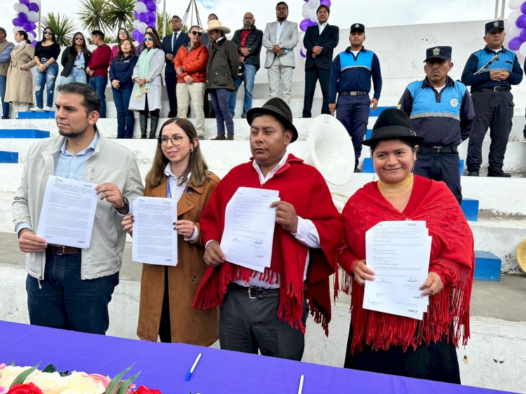 MIES organiza feria inclusiva en Toacaso y firma un convenio de cooperación con el gobierno parroquial para la atención de niñas y niños  
